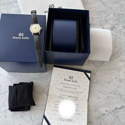 GRAND SEIKO MANUAL WINDING MEN'S WRISTWATCH ROUND FACE JAPAN MADE LEATHER BELT