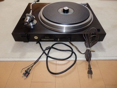 TRIO KP-7600 DIRECT DRIVE RECORD PLAYER TURNTABLE - WITH ORIGINAL BOX & MANUAL