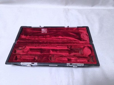 YAMAHA YPC-32 PICCOLO, MADE IN JAPAN, GOOD WORKING CONDITION, WITH CASE