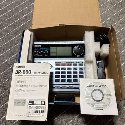 BOSS DR RHYTHM DR-880 DRUM MACHINE FULLY WORKING WITH SIGNS OF USE INCLUDED
