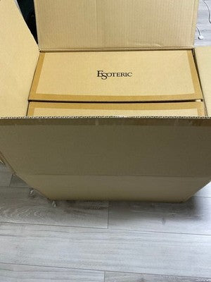 ESOTERIC K-05XD SACD PLAYER ONE OWNER COMPLETE ACCESSORIES HIGH END AUDIO JAPAN