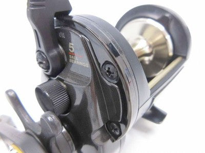 DAIWA TOURNAMENT ISHIDAI SS-30SH LONG-DISTANCE STANDARD PLUS CARBON HANDLE