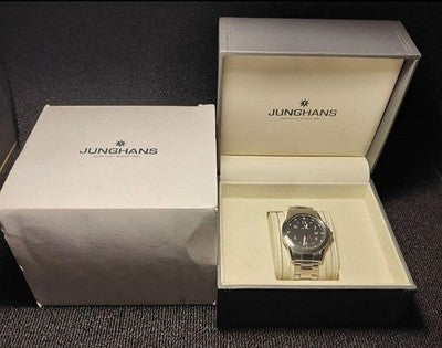 JUNGHANS MEN'S WRISTWATCH ROUND FACE GERMAN MADE QUARTZ EXCELLENT+++++