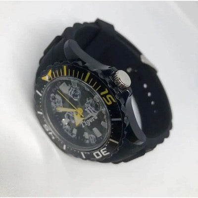 HANSHIN TIGERS FC WATCH BLACK & WHITE QUARTZ / BATTERY-POWERED UNUSED BASEBALL