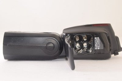 CANON SPEEDLITE 600EX-RT STROBE HIGH GUIDE NUMBER OF 60 FOR PARTS NOT WORKING