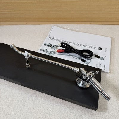 STAX UA-70 ONE POINT TONEARM TURNTABLE WITH BASE - EXCELLENT+++++