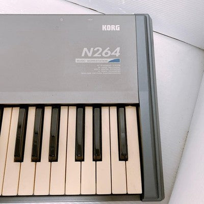 KORG N264 61 KEY SYNTHESIZER KEYBOARD MUSIC WORKSTATION TESTED WORKING