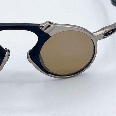 OAKLEY MADMAN SUNGLASSES FUTURISTIC DESIGN MEN'S EXCELLENT+++++