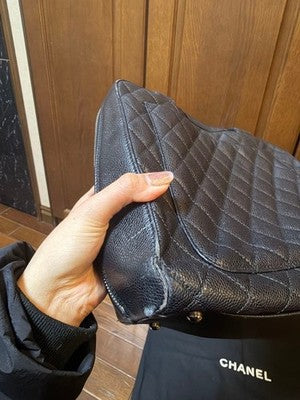 CHANEL MATELASSÉ CAVIAR LEATHER HANDBAG BLACK A4 COMPATIBLE AUTHENTIC