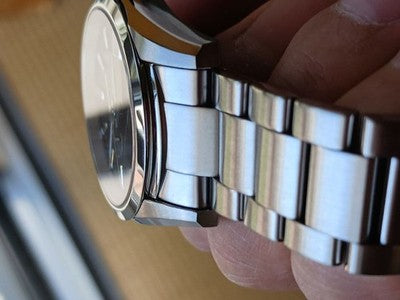 THE CITIZEN AQ1000-66E ECO-DRIVE CHRONOMASTER HIGH ACCURACY QUARTZ ±5S WATCH