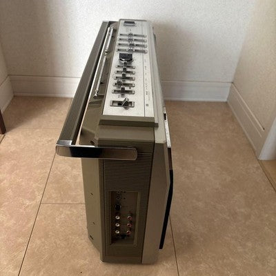 DIATONE JR-711 VINTAGE BOOMBOX RADIO CASSETTE PLAYER WITH MANUAL JAPAN