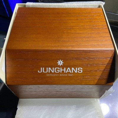 JUNGHANS CHRONOGRAPH CHRONOSCOPE MEN'S WRISTWATCH ROUND FACE STAINLESS STEEL