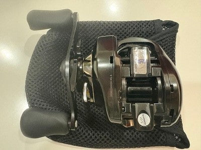SHIMANO 23 ANTARES DC MD XG RIGHT HANDLE BAITCAST REEL USED EXCELLENT CONDITIONS