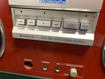 HITACHI TRK-8600RM RED PADISCO FM AM RADIO CASSETTE RECORDER WORKING GOOD USED