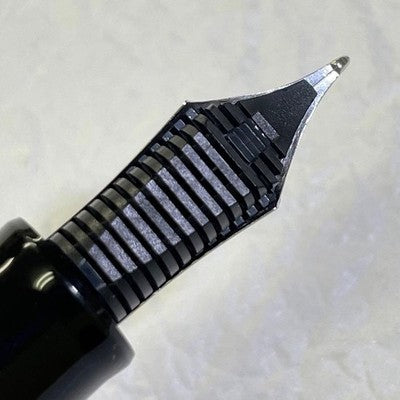 Sailor Fountain Pen Pro Gear Blue Laden Lacquerware Naginata Sharpening 21K NM