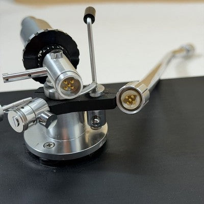 STAX UA-70 ONE POINT TONEARM TURNTABLE WITH BASE - EXCELLENT+++++