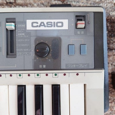 CASIO PORTASOUND CASIOTONE MT-70 VINTAGE KEYBOARD 1970S W HARD CASE ADAPTER