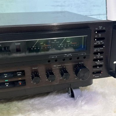 NAKAMICHI 670ZX 3-HEAD AUTO AZIMUTH CASSETTE DECK PLAYER 100V 50/60HZ JAPAN