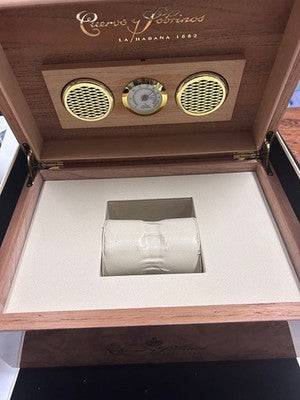 CUERVO Y SOBRINOS ESPLENDIDOS AUTOMATIC BIG DATE DISPLAY BACK BOXED WATCH