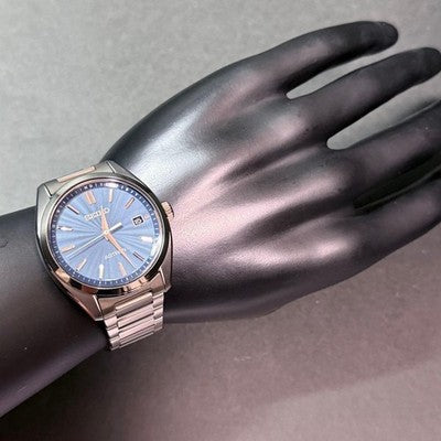 SEIKO ASTRON SBXY031 TITANIUM SOLAR RADIO CONTROLLED BLUE DIAL WATCH BOX SET