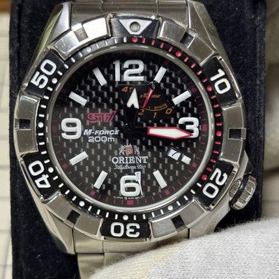 ORIENT X SUBARU STI M-FORCE 200M AUTO DIVER WATCH LIMITED EDITION 1000