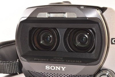 SONY HDR-TD10 3D DIGITAL VIDEO CAMERA 10X OPTICAL ZOOM IN 3D EXCELLENT+++++