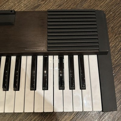 ROLAND RP-20 ROLANDPIANO 20 ELECTRONIC PIANO 61-KEY AC100V 50/60HZ 13W
