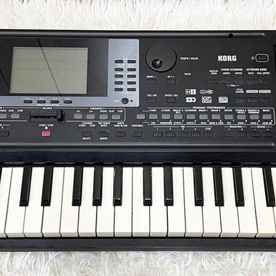 KORG MICROARRANGER 61-KEY ARRANGER KEYBOARD MAR-1 WITH AC ADAPTER -