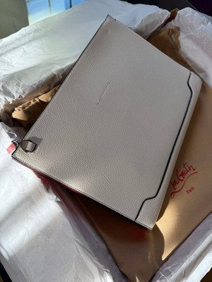 CHRISTIAN LOUBOUTIN SKY POUCH SPIKE STUDS WHITE CLUTCH BAG MINT