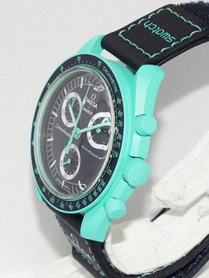 OMEGA X SWATCH MOONSWATCH MISSION ON EARTH POLAR LIGHTS SO33L103 WATCH BOX