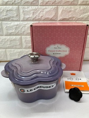 LE CREUSET FLOWER COLLECTION COCOTTE FLEUR 20CM BLUEBELL PURPLE 2.1L POT