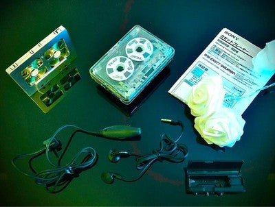 SONY WALKMAN WM-EX677 PORTABLE CASSETTE PLAYER VINTAGE MAINTENANCE FROM JAPAN