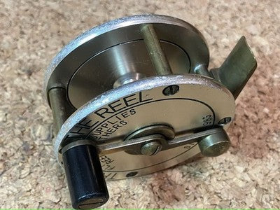 TRUTTA AM-1 FLY REEL GREEN LOGO SILVER RARE EXCELLENT FROM JAPAN