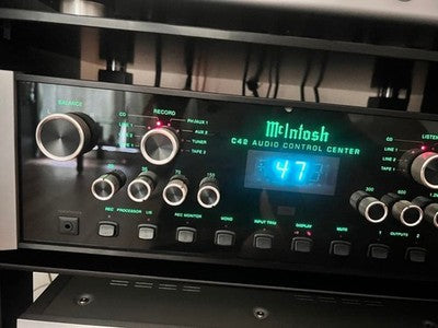MCINTOSH C42 AUDIO CONTROL CENTER PREAMPLIFIER 8 BAND EQ VINTAGE HIGH END AUDIO