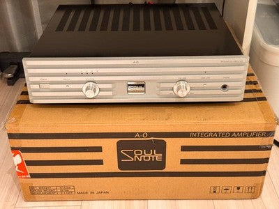 SOULNOTE A-0 SILVER INTEGRATED AMPLIFIER (10TH ANNIVERSARY MODEL) W/ BOX, MANUAL