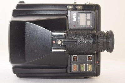 PENTAX 645 BODY MEDIUM FORMAT CAMERA 6X4.5 CM FROM JAPAN FOR PARTS NOT WORKING