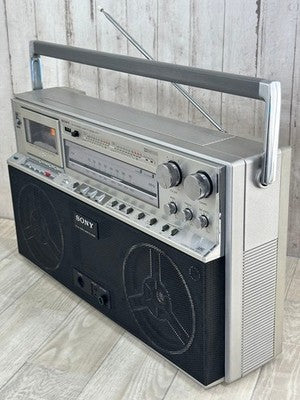 SONY CFS-F5 RADIO CASSETTE PLAYER XYZ SERIES RARE SHOWA RETRO VINTAGE TESTED