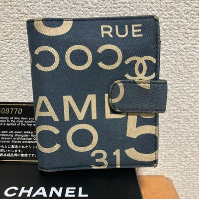 CHANEL 02P A18329X02175 LOGO PRINT BI-FOLD WALLET CANVAS LEATHER NAVY BEIGE