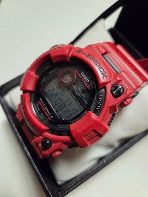 CASIO G-SHOCK FROGMAN GWF-1000RD-4JF BURNING RED SOLAR RADIO DIVER WATCH JAPAN