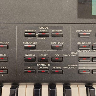 ROLAND XP-80 76-KEY SYNTHESIZER RARE JUNK UNIT PARTS REPAIR ONLY KEYBOARD