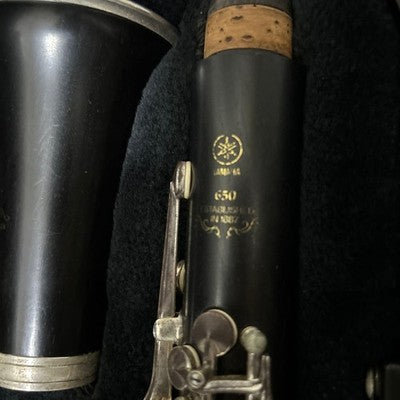 YAMAHA CLARINET YCL-650 W/ CASE AND MOUTHPIECE - EXCELLENT+++