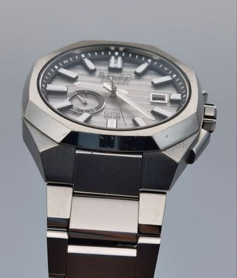 SEIKO ASTRON SBXD017, LIMITED EDITION OF 1,500, SOLAR RADIO CONTROLLED TITANIUM