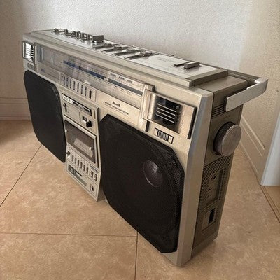 DIATONE JR-711 VINTAGE BOOMBOX RADIO CASSETTE PLAYER WITH MANUAL JAPAN