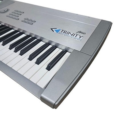 KORG TRINITY PRO 76-KEY SYNTH WORKSTATION KEYBOARD EXCELLENT++++