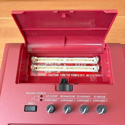 KORG KARMA WORKSTATION SYNTHESIZER KARMA ENGINE TESTED W/CASE ADAPTER  AS IS