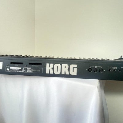 KORG X3 MUSIC SYNTHESIZER KEYBOARD TESTED WORKING W/ CASE MANUAL FROM JAPAN