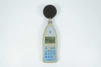 RION NL-21 SOUND LEVEL METER NOISE TESTER W CASE ACCESSORIES JAPAN