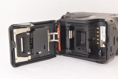 KYOCERA SAMURAI Z2 HALF-SIZE COMPACT FILM CAMERA FOR PARTS NOT WORKING