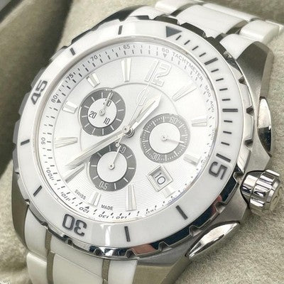 GC GUESSCOLLECTION WHITE CERAMIC CHRONOGRAPH WATCH X76001G1S