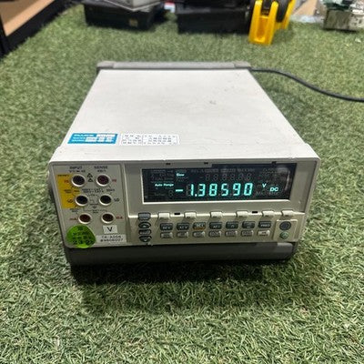FLUKE 8808A 5.5 DIGIT DIGITAL MULTIMETER BENCH UNIT WORKING GUARANTEED MAIN ONLY
